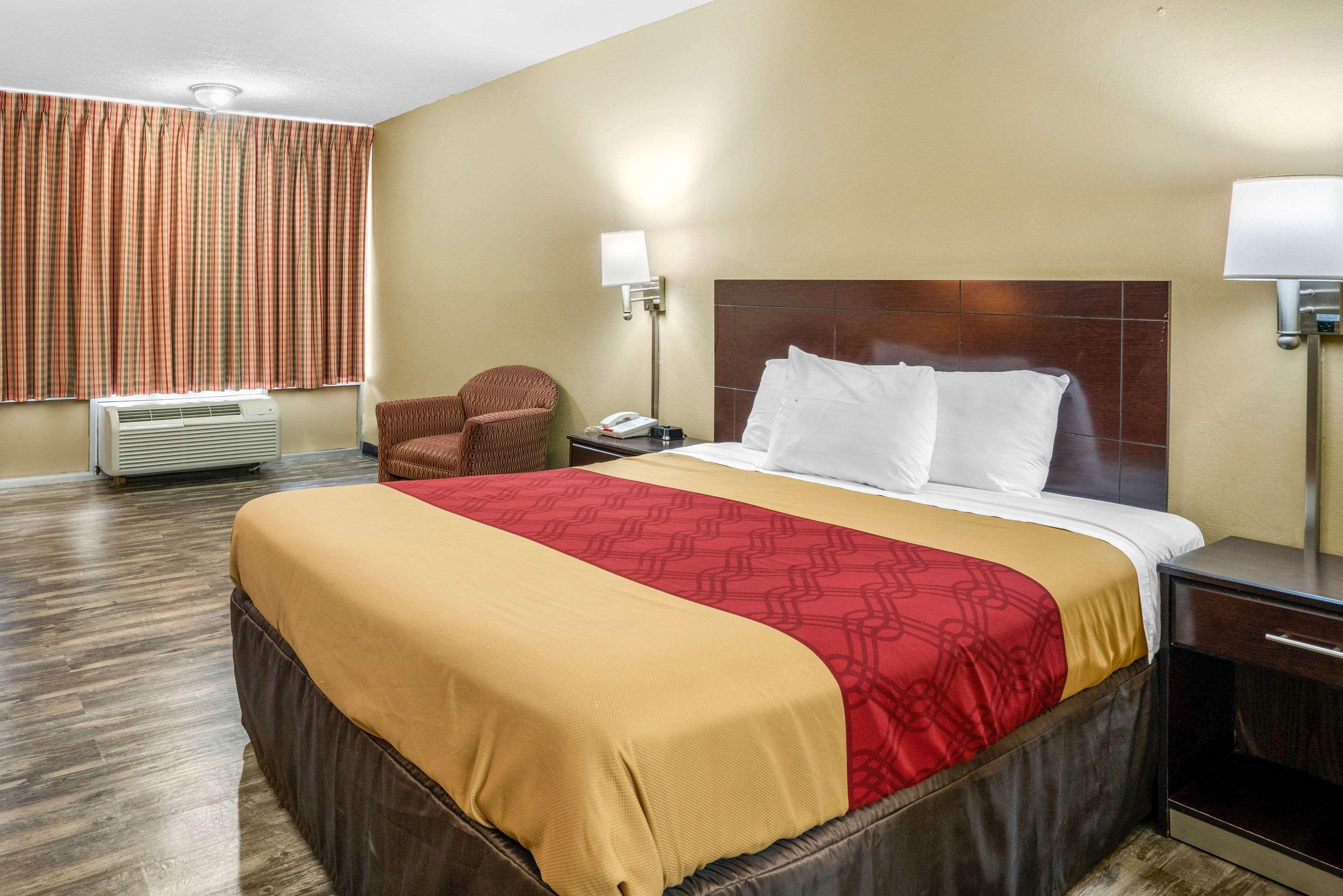 Econo Lodge Near Missouri University Of Science And Technology Rolla Exterior foto