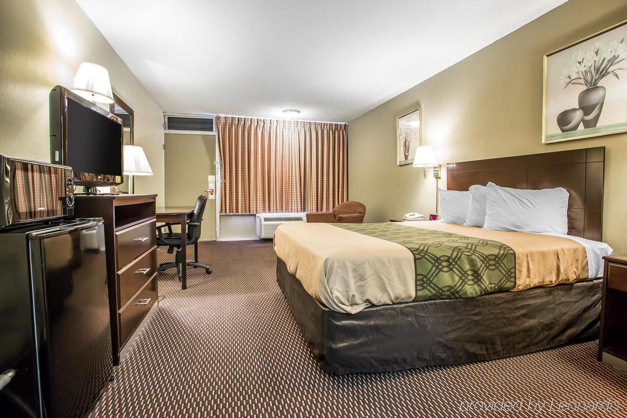 Econo Lodge Near Missouri University Of Science And Technology Rolla Exterior foto